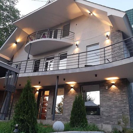 Green Villa Tsaghveri Eksteriør bilde